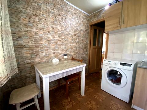 квартира за адресою Космонавтів вул., 21/2