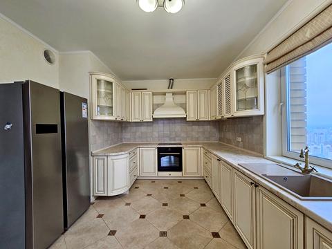 квартира за адресою Володимира Івасюка просп. (Героїв Сталінграду), 12-Ж