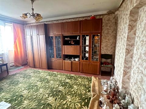 квартира по адресу Героїв України, 64