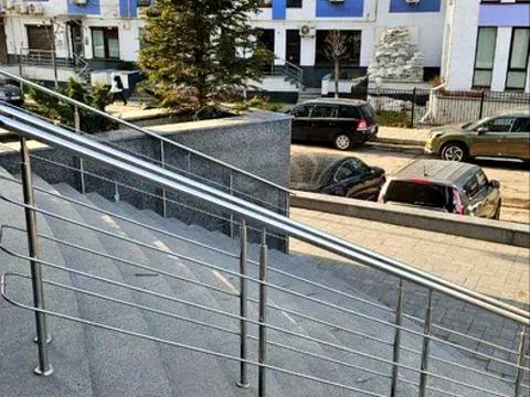 коммерческая по адресу Центральная ул., 21