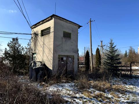 комерційна за адресою Шкільна вул., 1