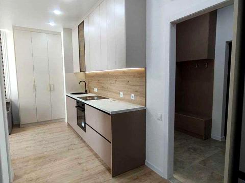 квартира за адресою Краснова вул., 3