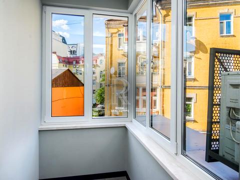 коммерческая по адресу Саксаганского ул., 37-К