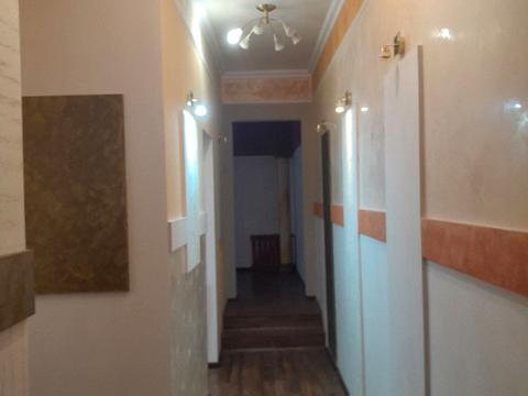 комерційна за адресою Межигірська вул., 32-А