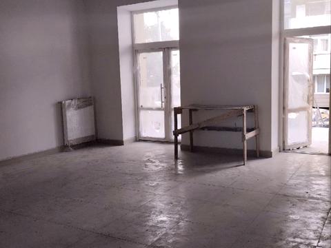 комерційна за адресою Галицька вул., 112г