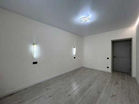 квартира за адресою Олександра Довженка вул., 5