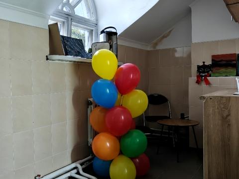 комерційна за адресою майдан Перемоги пл., 1
