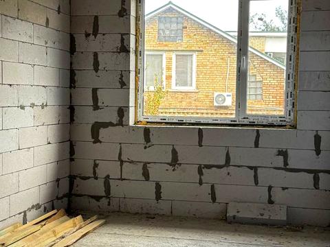 будинок за адресою Центральна вул., 5