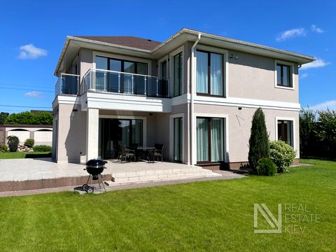 будинок за адресою словянська , 10