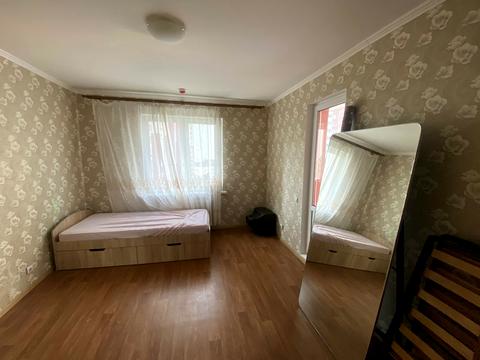 квартира за адресою Софії Русової вул., 1-Б