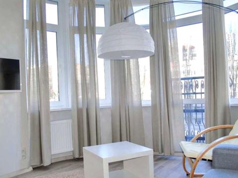 квартира за адресою В'ячеслава Чорновола вул., 27