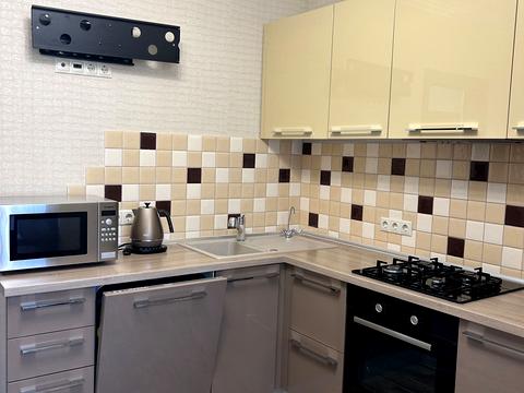 квартира за адресою Зелена вул., 1