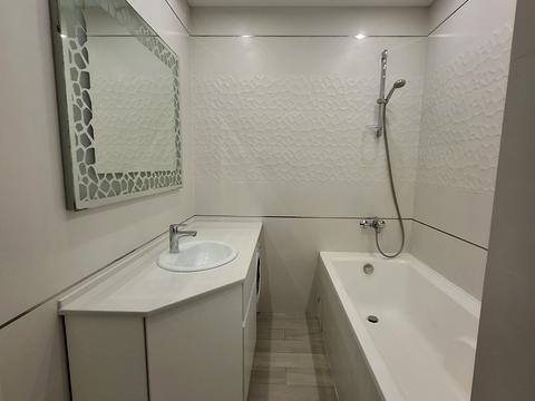 квартира за адресою Академіка Глушкова просп., 9