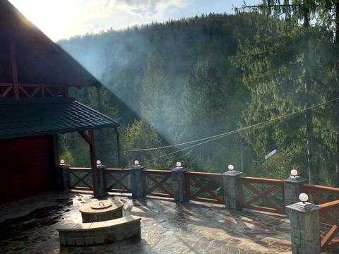 будинок за адресою Яремче, Свободи вул., 1