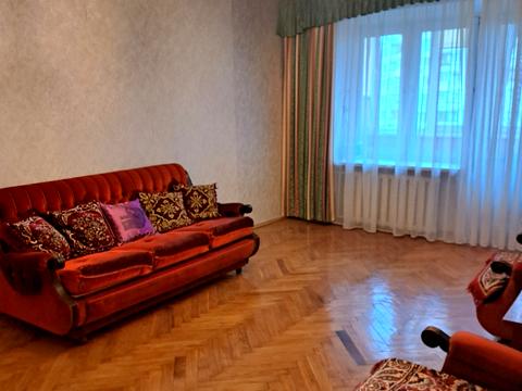 квартира за адресою Володимира Івасюка просп. (Героїв Сталінграду), 11