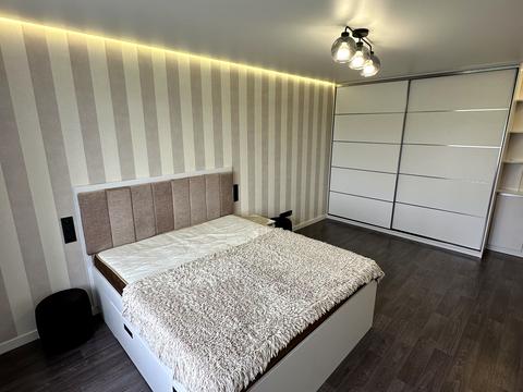 квартира за адресою Новопирогівська вул., 33