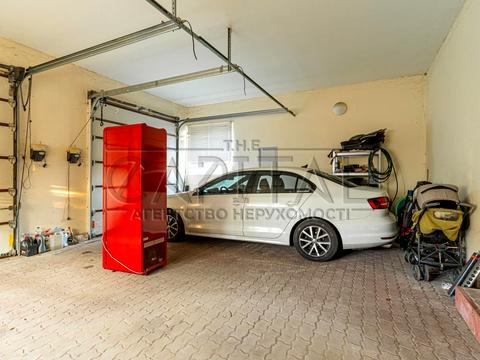 будинок за адресою Виноградна, 1