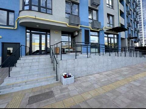 квартира за адресою Дніпровська набережна вул., 17-К