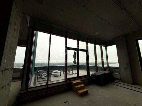 комерційна за адресою Петра Сагайдачного вул., 1