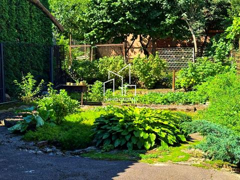 будинок за адресою Нігірна