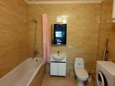 квартира по адресу Драгоманова ул., 2