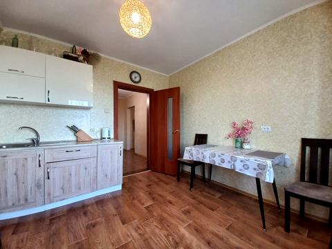 квартира за адресою Здолбунівська вул., 13