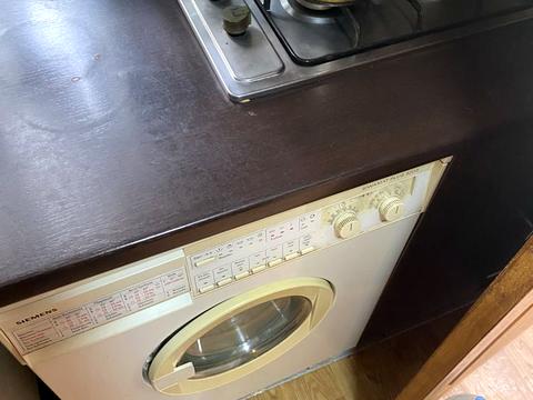 будинок за адресою Крута вул., 3