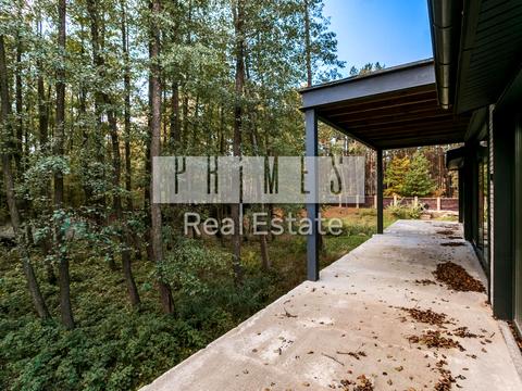 будинок за адресою Центральна