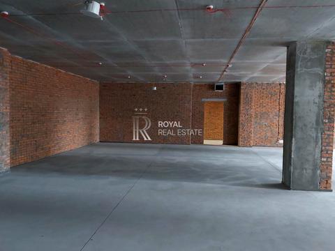 комерційна за адресою Деміївська вул., 27