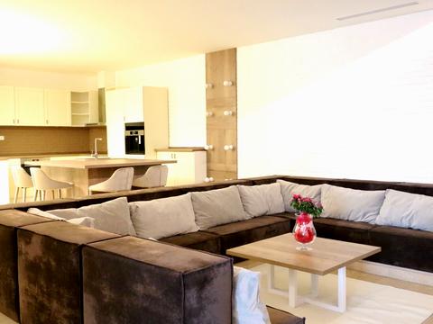 квартира за адресою Новоселицька вул., 10