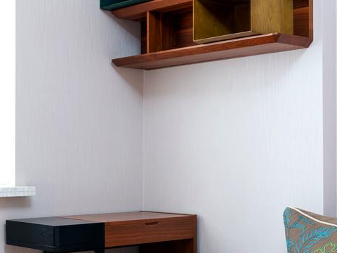 квартира за адресою Дніпровська набережна вул., 14