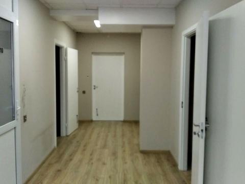 комерційна за адресою вул. Болсуновська, 8