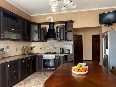 будинок за адресою Юності вул.