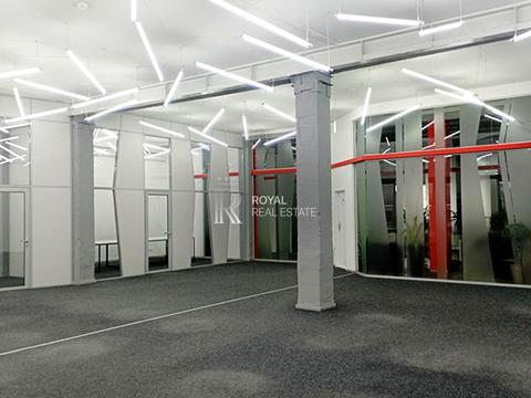 комерційна за адресою Сумська вул., 1