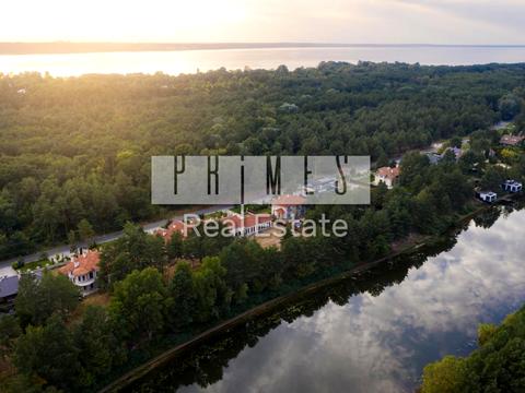 дом по адресу Дамба Київського водосховища