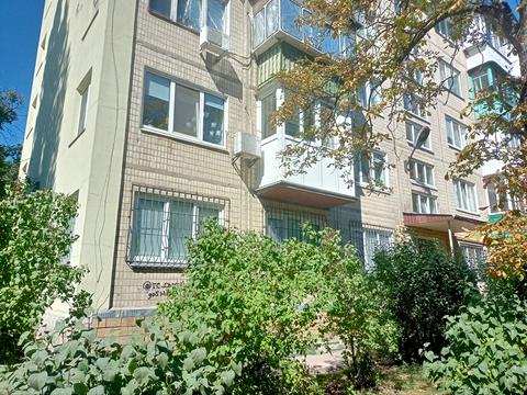 квартира по адресу Строителей ул., 13