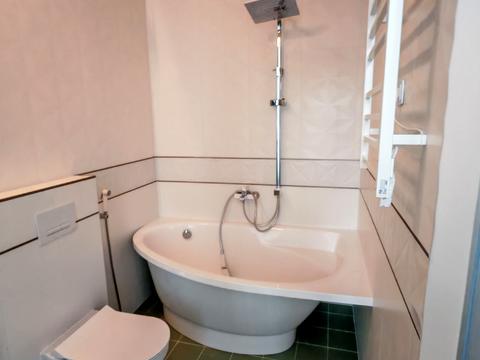 квартира по адресу Радистов ул., 40