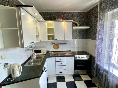 квартира за адресою Ревуцького вул., 7-А
