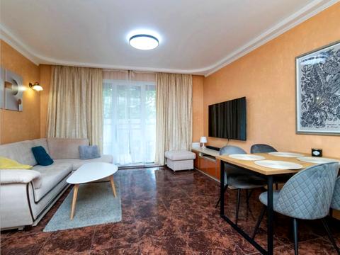 будинок за адресою Літературна вул. (Чехова)