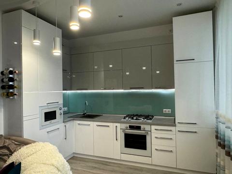 квартира по адресу Академика Писаржевского ул., 8