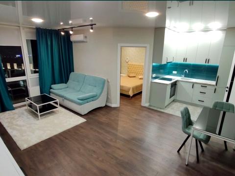 квартира за адресою Зарічна вул., 6