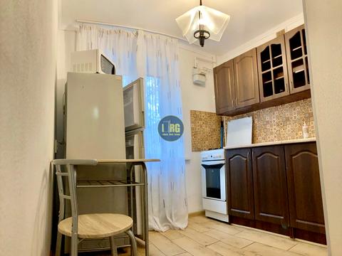 квартира за адресою Віктора Ярмоли вул., 38-А