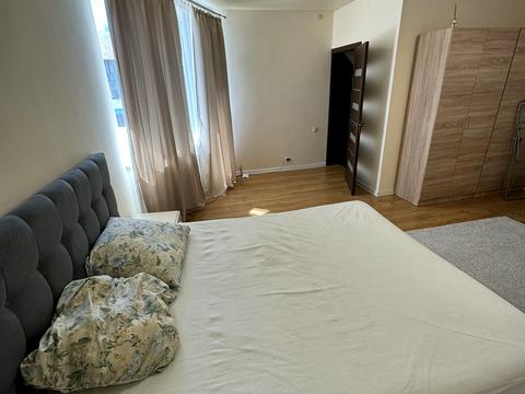 дом по адресу Средняя ул.