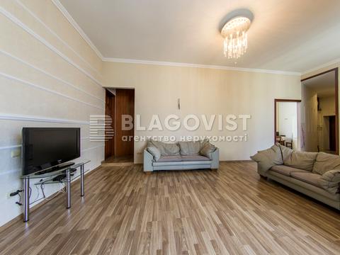 квартира за адресою Богдана Хмельницького вул., 32