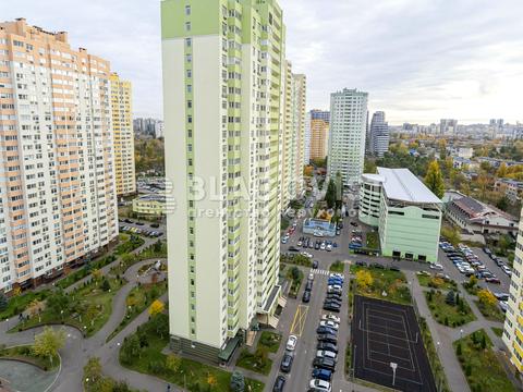 квартира за адресою Воскресенська вул., 18