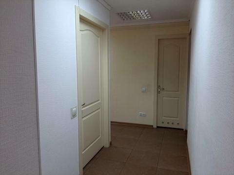 комерційна за адресою Заліська вул., 3а
