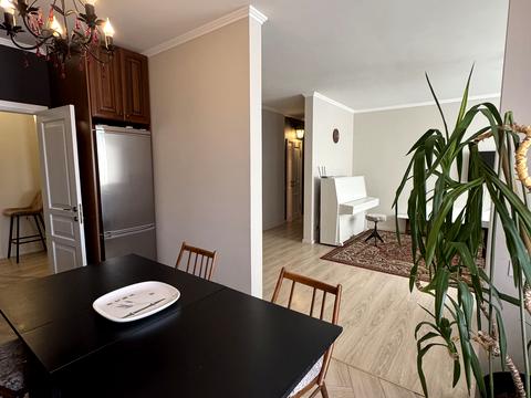 квартира за адресою Миколи Бажана просп., 1-М