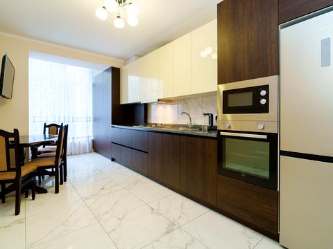 квартира по адресу Высочана ул., 18
