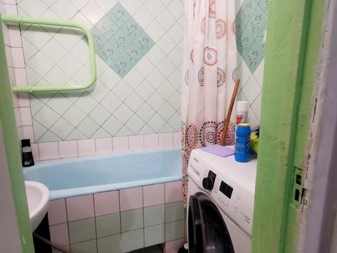 комната по адресу Голосеевский просп. (40-летия Октября), 13