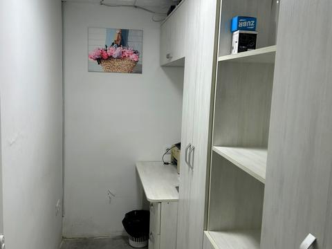 комерційна за адресою Семена Петлюри, 59А